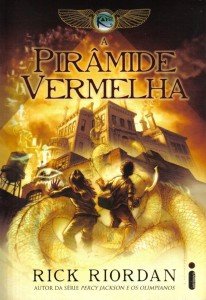 a-piramide-vermelha